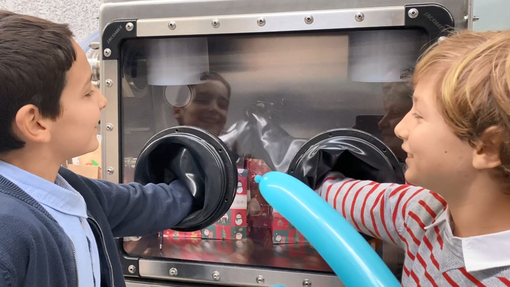 Thumb battles in a glovebox! that one, we didn’t see coming Thumb battles in a glovebox! that one, we didn’t see coming