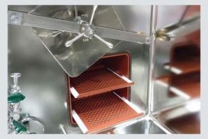 Sterilisator en incubator