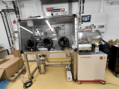 Productie van 2D-heterostructuren in een gecontroleerde atmosfeer